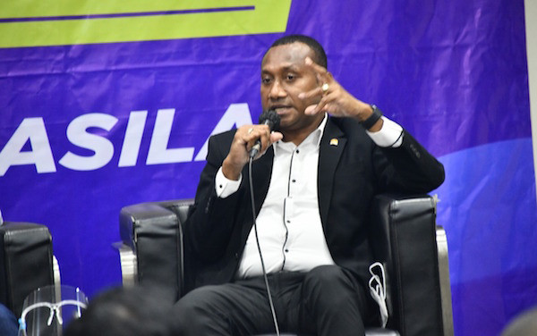 Yan Mandenas: Penyelesaian Kekerasan di Papua Harus Melalui Jalan Dialog & Rekonsiliasi - Slot Informasi Online